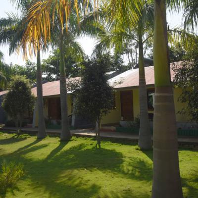 Rooms View Outer